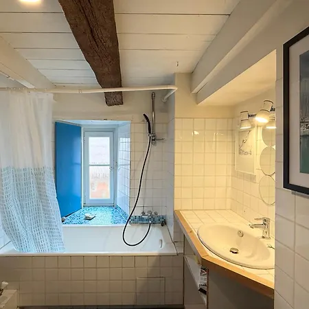 Hébergement de vacances Ty An Holen Maison De Pêcheur à 300 M De La
